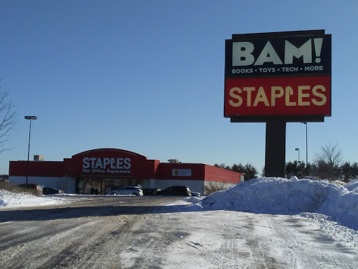 Office Supply Store «Staples», reviews and photos, 180 Bangor Mall Blvd, Bangor, ME 04401, USA
