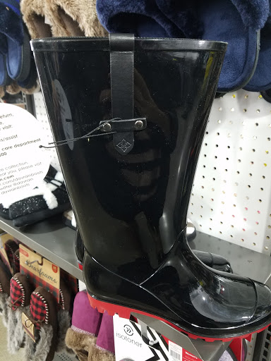 Department Store «Saks OFF 5TH», reviews and photos, 1252 Galleria Blvd, Roseville, CA 95678, USA