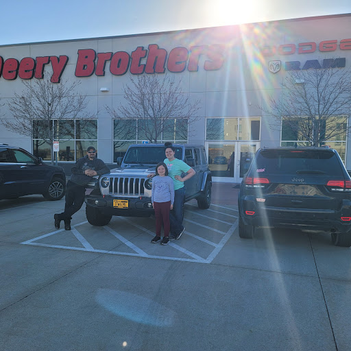 Car Dealer «Deery of Ames Chrysler Dodge Jeep Ram», reviews and photos, 1700 SE 16th St, Ames, IA 50010, USA