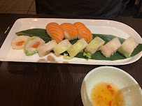 Plats et boissons du Restaurant japonais Yoshi Sushi à Paris - n°2
