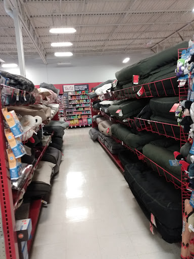 Pet Supply Store «Petco Animal Supplies», reviews and photos, 1231 Crossing Meadows Dr, Onalaska, WI 54650, USA