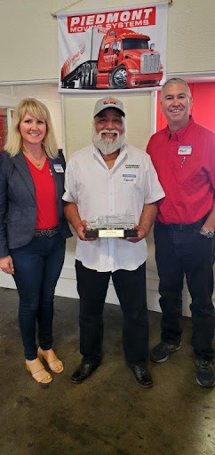 Logistics Service «Piedmont Moving Systems - UniGroup Logistics», reviews and photos, 1555 S 7th St, San Jose, CA 95112, USA