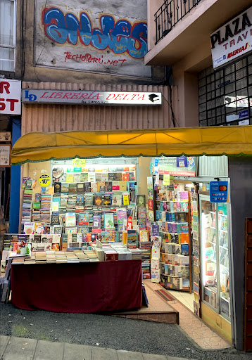 Librería Delta Turística Bookstore