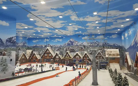 Trans Snow World Bintaro image