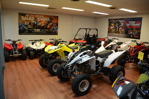 Motor Scooter Dealer «Sportland Motorsports BMW Motorcycles of Urbana», reviews and photos, 1602 N Lincoln Ave, Urbana, IL 61801, USA