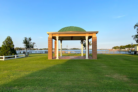 Waterfront Park