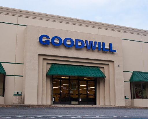 Goodwill of North Georgia: Buckhead Store and Donation Center, 3906 Roswell Rd NE, Atlanta, GA 30342, USA, 