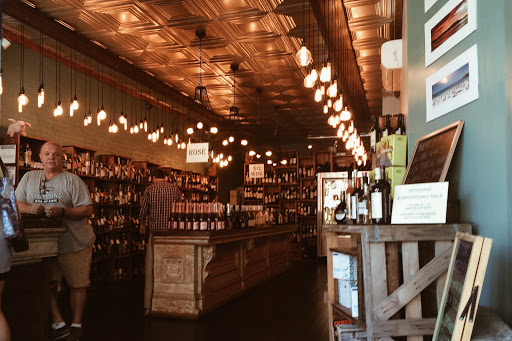 Wine Store «Bondi Wines & Spirits», reviews and photos, 350 Franklin Ave, Brooklyn, NY 11238, USA