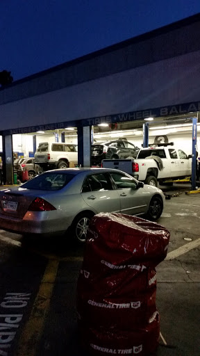 Auto Parts Store «Pep Boys», reviews and photos, 10644 W Pico Blvd, Los Angeles, CA 90064, USA