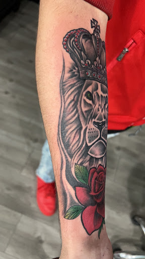 Find wolf tattoo idea for your next unique tattoo in Cape Coral at UNRIVALED INK