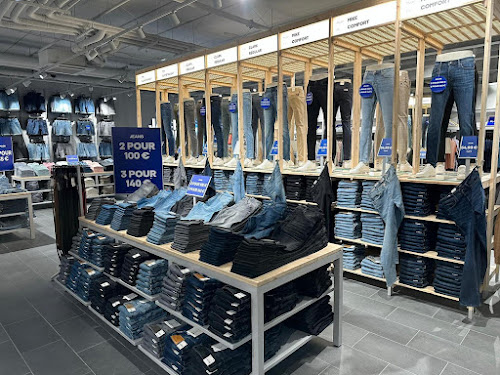 Magasin de vêtements pour hommes JACK & JONES Les Clayes-sous-Bois