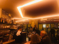 Atmosphère du Restaurant français Le Laffitte à Paris - n°5