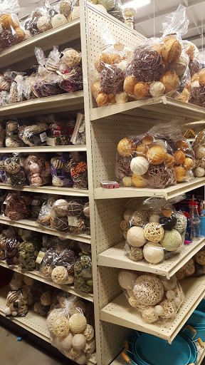 Home Goods Store «At Home», reviews and photos, 6840 NW Loop 410, San Antonio, TX 78238, USA