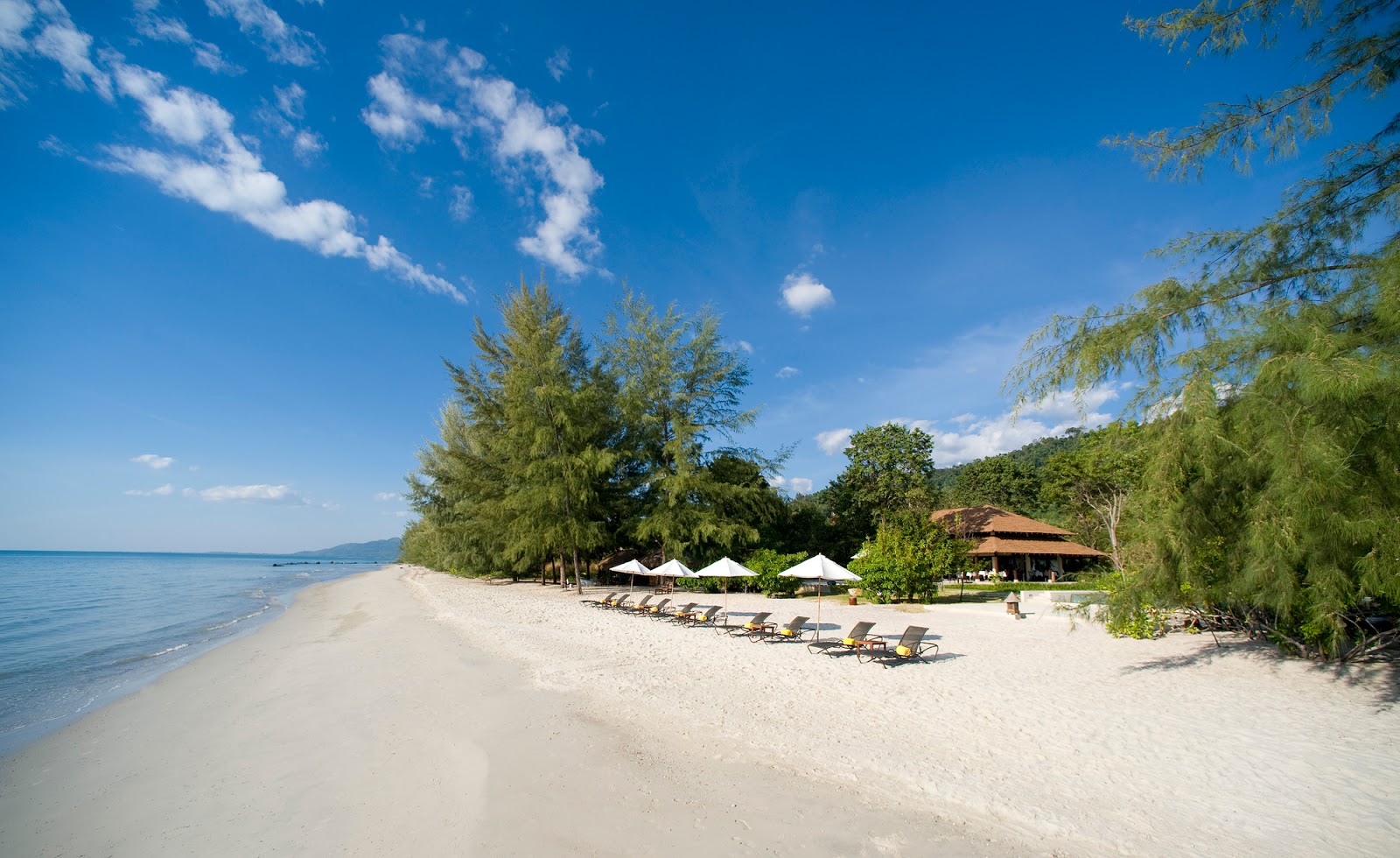 Photo of Centara Chaan Talay Beach with bright sand surface