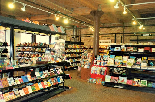 Sandmeyer's Bookstore