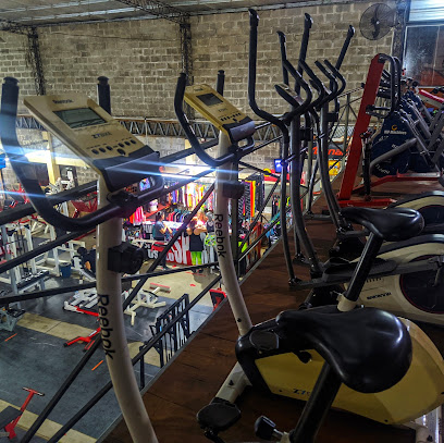 Dynamic Gym - Líbano 3021, N3300 Posadas, Misiones, Argentina