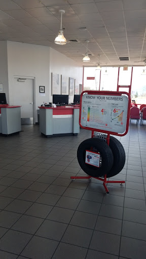 Tire Shop «Discount Tire Store - American Fork, UT», reviews and photos, 661 W State Rd, American Fork, UT 84003, USA