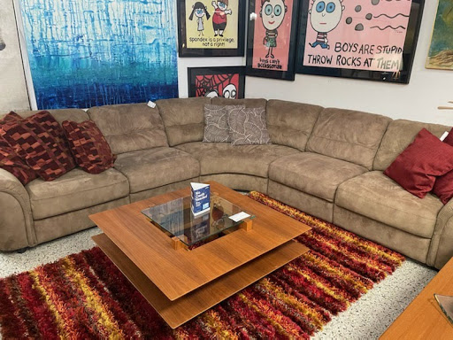 Consignment Shop «Design Furniture Outlet & Consignment», reviews and photos, 1928 Gulf to Bay Blvd, Clearwater, FL 33765, USA
