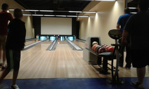 Bowling Alley «Bluefusion Fun Center», reviews and photos, 1340 Mt Vernon Ave, Marion, OH 43302, USA