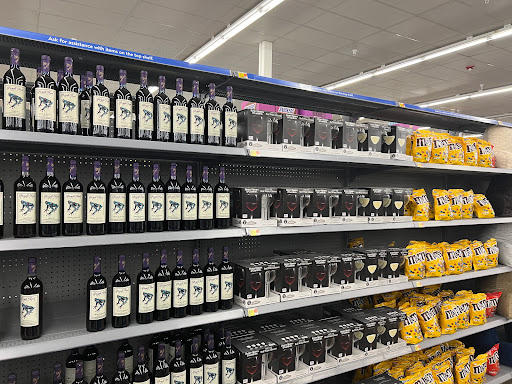 Department Store «Walmart Supercenter», reviews and photos, 1210 Mineral Wells Ave, Paris, TN 38242, USA