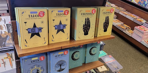 Book Store «Barnes & Noble», reviews and photos, 3400 Forest Dr, Columbia, SC 29204, USA