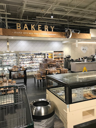 Grocery Store «Whole Foods Market», reviews and photos, 77 West Paces Ferry Rd NW, Atlanta, GA 30305, USA