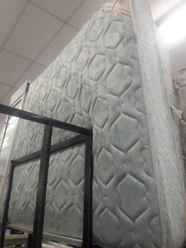 Thrift Store «Value Village Thrift Stores», reviews and photos, 6624 W Camelback Rd, Glendale, AZ 85301, USA