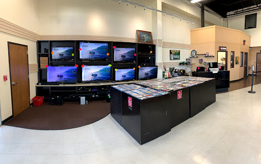 Jewelry Store «Facet Jewelry Music & Pawn - Milford», reviews and photos, 505 Chamber Dr, Milford, OH 45150, USA