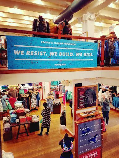 Clothing Store «Patagonia Washington DC», reviews and photos, 1048 Wisconsin Ave NW, Washington, DC 20007, USA