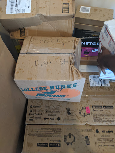 Moving Company «College Hunks Hauling Junk and Moving», reviews and photos, 1595 Sam Rittenberg Blvd, Charleston, SC 29407, USA