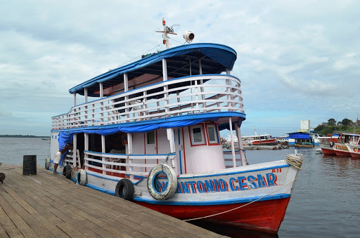 Agência de passeios de barco Manaus