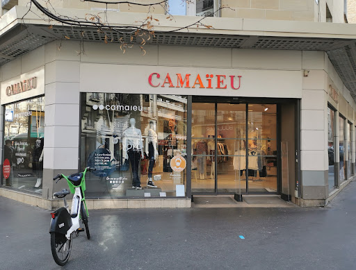 Stores to buy women's cocktail dresses Paris