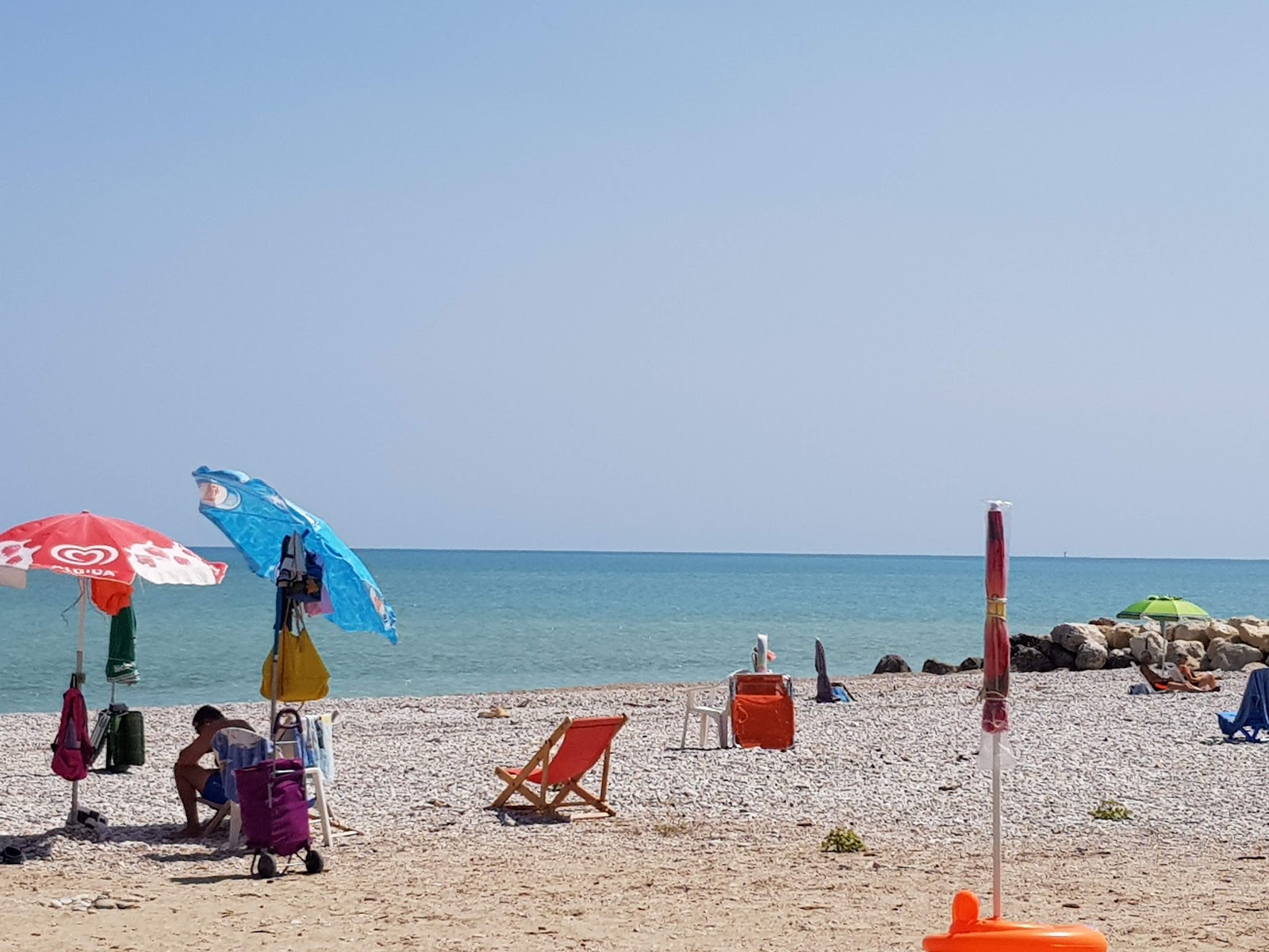 Valokuva Spiaggia Pinetoista. mukavuudet alueella