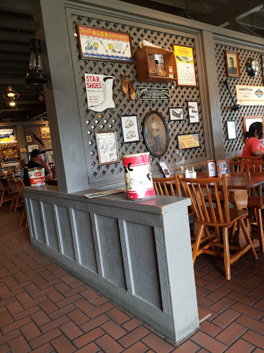American Restaurant «Cracker Barrel Old Country Store», reviews and photos, 3954 Grandview Dr, Simpsonville, SC 29680, USA