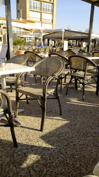 Atmosphère du Restaurant servant le petit-déjeuner Le palais des sables à La Seyne-sur-Mer - n°6
