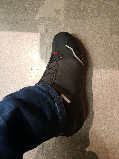 Motorcycle Parts Store «Cycle Gear», reviews and photos, 4401 W Wendover Ave #102, Greensboro, NC 27407, USA