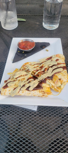 Restaurant «Browndog Treats, Drinks, & Eats», reviews and photos, 120 E Main St, Northville, MI 48167, USA