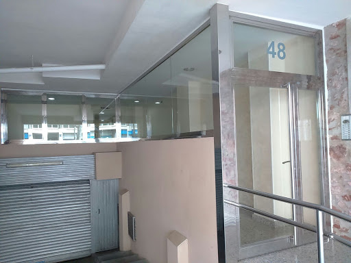 Carpintería De Aluminio Les Colomeres SCP