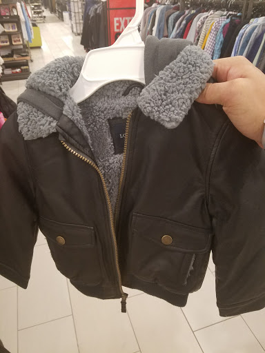 Department Store «Saks OFF 5TH», reviews and photos, 127 Skokie Blvd, Northbrook, IL 60062, USA