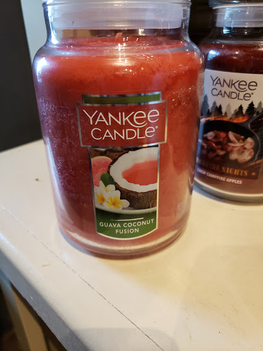 American Restaurant «Cracker Barrel Old Country Store», reviews and photos, 970 W Pointe Ct, Lithia Springs, GA 30122, USA