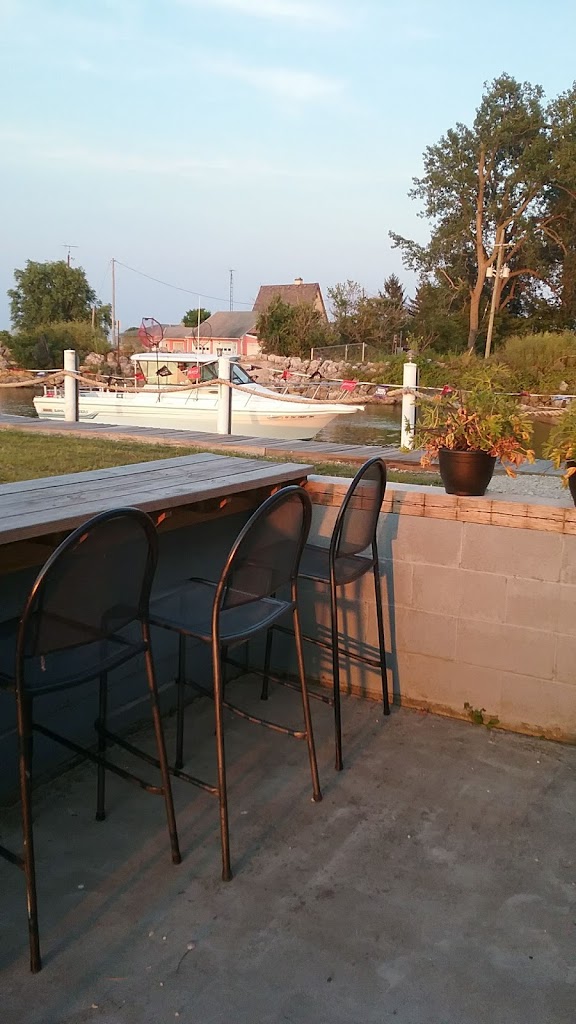 The Bilge Bar and Grill 43412