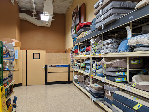 Pet Supply Store «PetSmart», reviews and photos, 3335 Cobb Pkwy NW #400, Acworth, GA 30101, USA