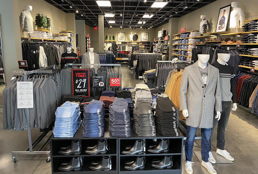 Outlet Store «Express Factory Outlet», reviews and photos, 6800 N 95th Ave, Glendale, AZ 85305, USA