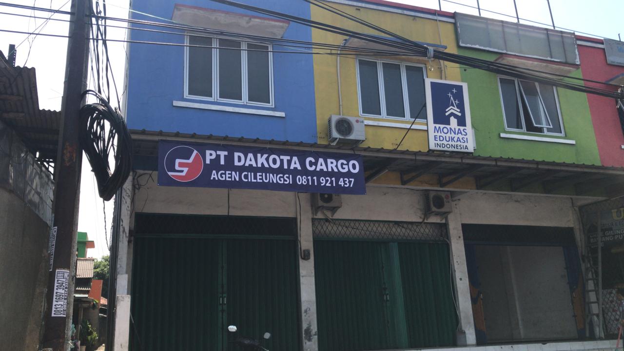 Gambar Dakota Cargo Cileungsi