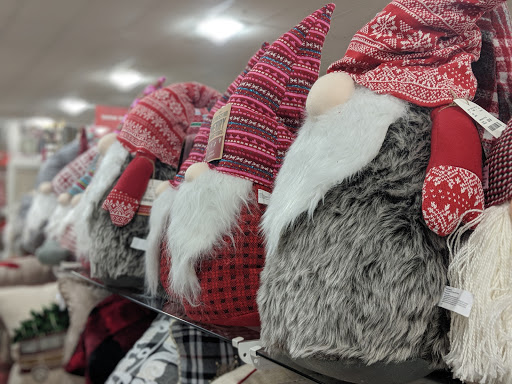 Department Store «T.J. Maxx and HomeGoods», reviews and photos, 3050 Sheridan Dr, Amherst, NY 14226, USA