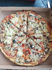 Plats et boissons du Pizzas à emporter Pizz'AGATHOISE à Agde - n°16