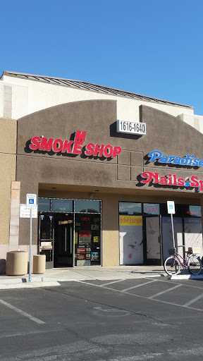 M Smoke Shop