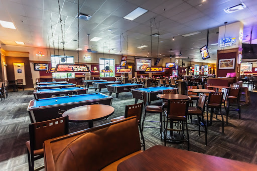 Sports Bar «Brass Rail Sports Bar, Restaurant & Pool Hall», reviews and photos, 4940 NE 81st St, Kansas City, MO 64119, USA