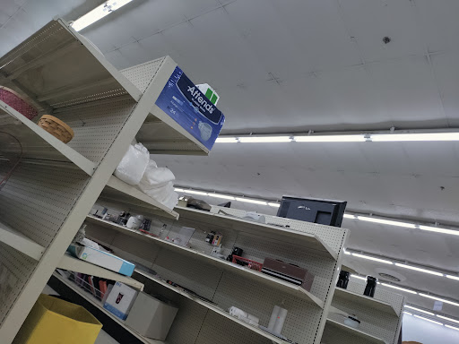 Thrift Store «The Salvation Army Family Store & Donation Center», reviews and photos