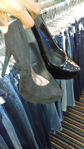 Shopping Mall «Stop & Shop Plaza», reviews and photos, 54 Hazard Ave, Enfield, CT 06082, USA